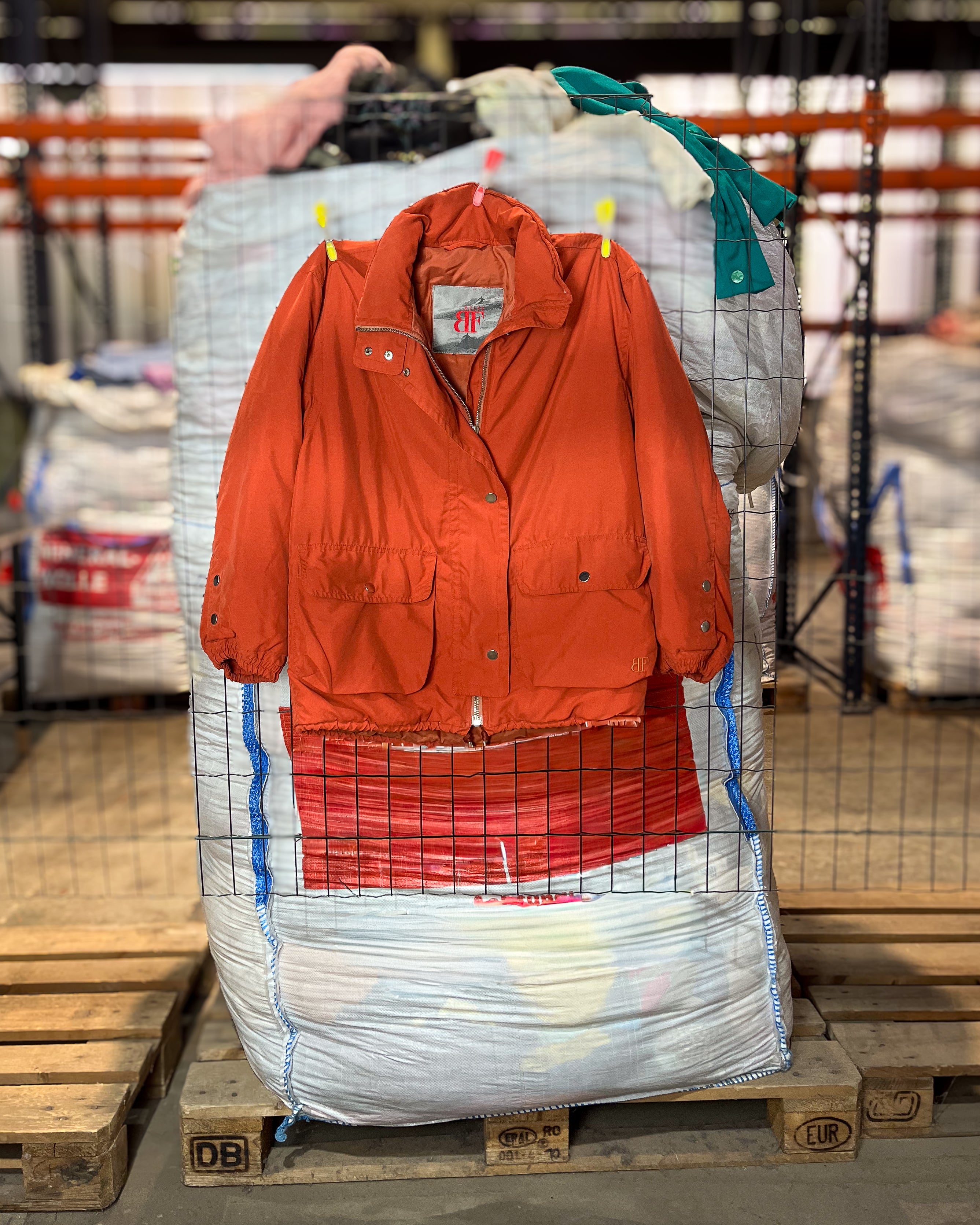 Ready-Made FEMININE Vintage Sack | 200kg